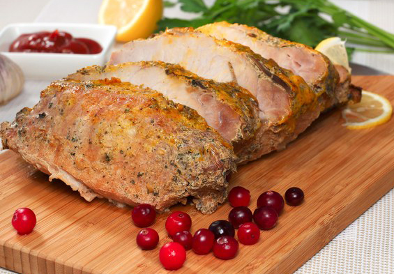 pork-tenderloin-with-balsamic-cranberry-sauce